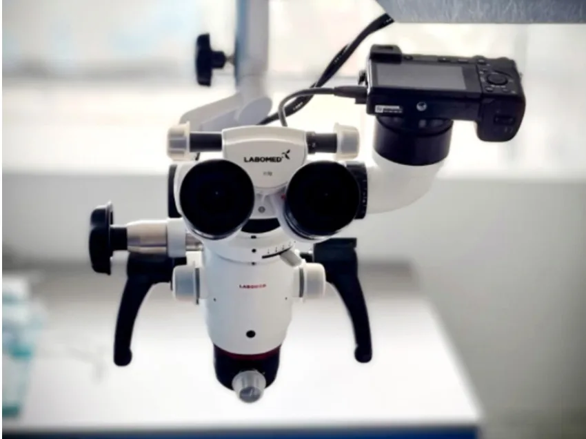 Dental Operating Microscope